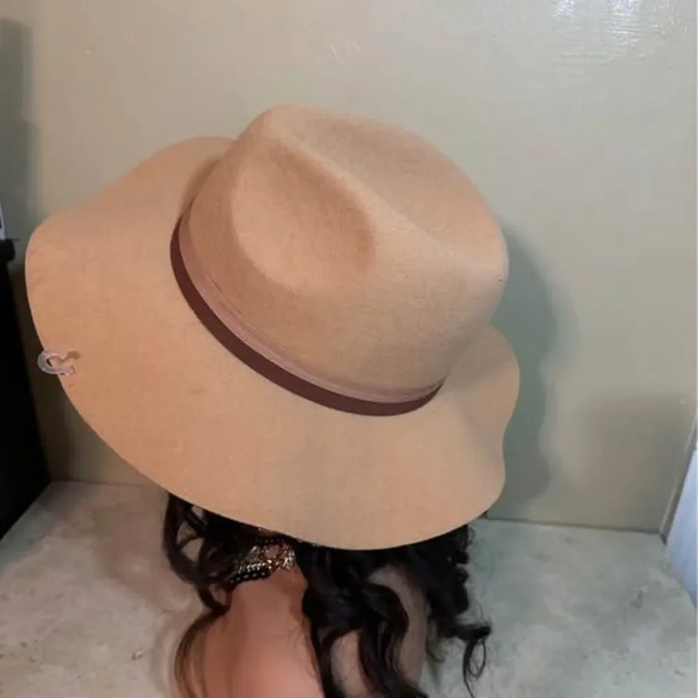 NEW Torrid Women’s Camel Fedora Style Floppy Wide Brim Hat